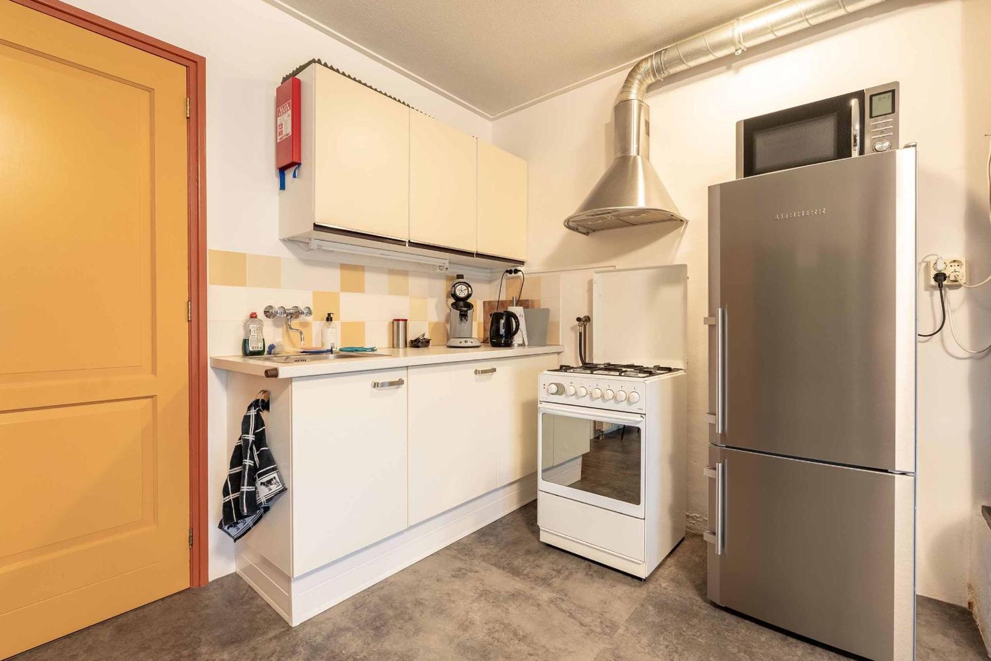 Bed and Breakfast Logeren Bij De Ruimte Nijeholtpade Zewnętrze zdjęcie